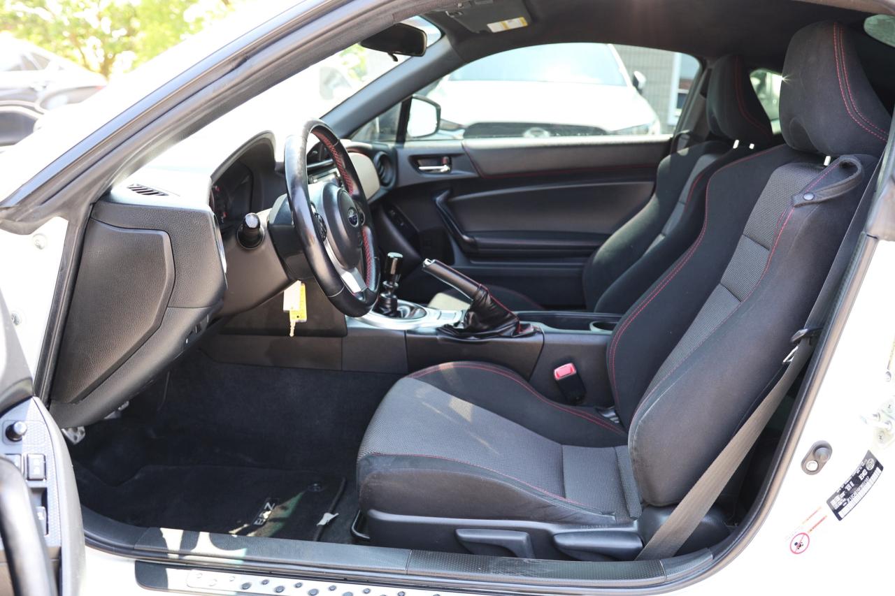 2019 Subaru BRZ SPORT TECH-6S MAN/NAV/BACK UP CAM/LEATHER/CARPLAY/ Photo