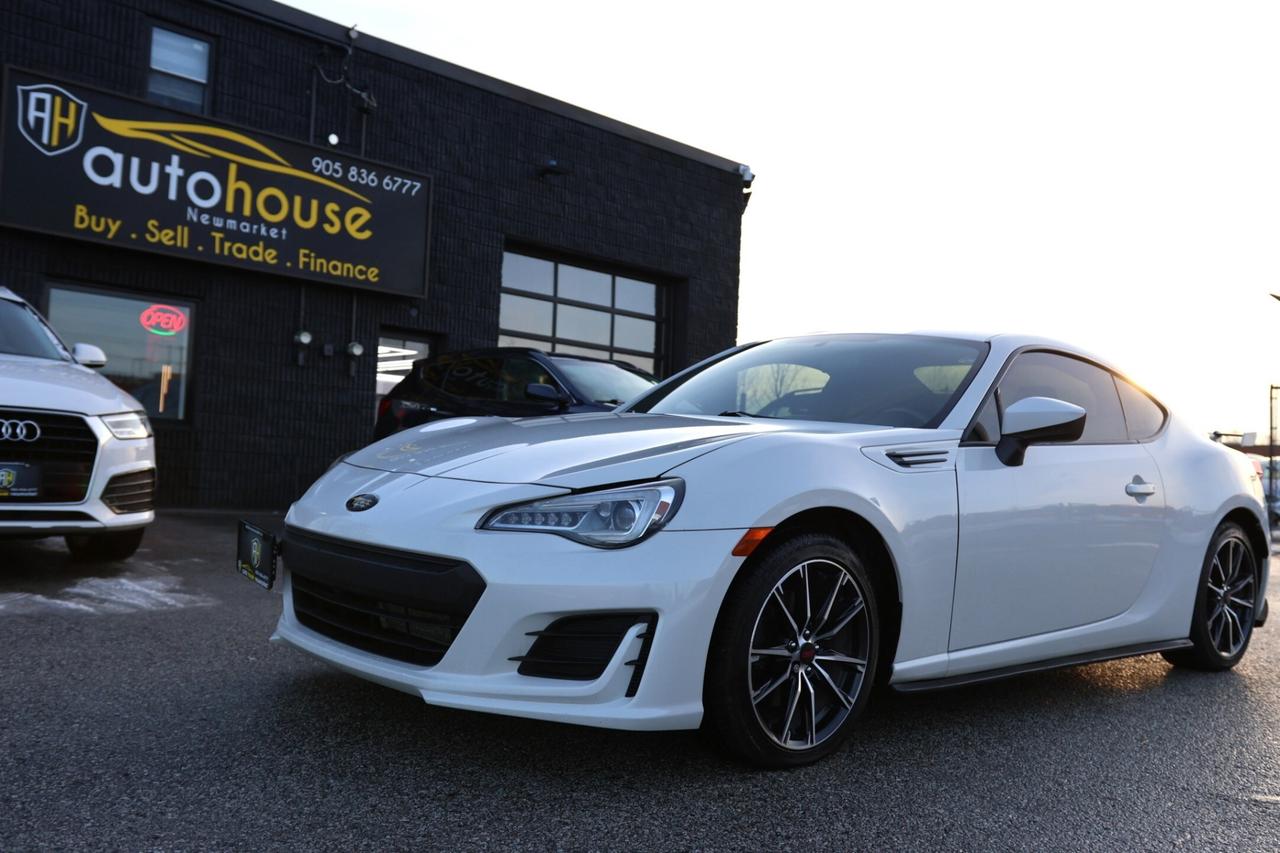 2019 Subaru BRZ SPORT TECH-6S MAN/NAV/BACK UP CAM/LEATHER/CARPLAY/ Photo