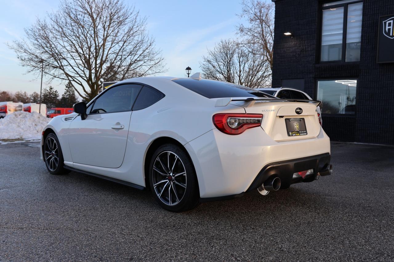 2019 Subaru BRZ SPORT TECH-6S MAN/NAV/BACK UP CAM/LEATHER/CARPLAY/ Photo