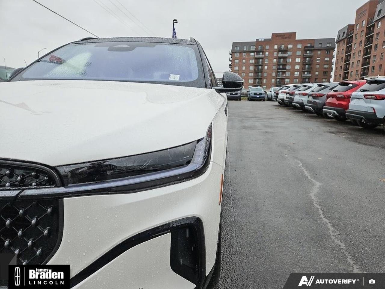 2025 Lincoln Nautilus Reserve AWD Photo
