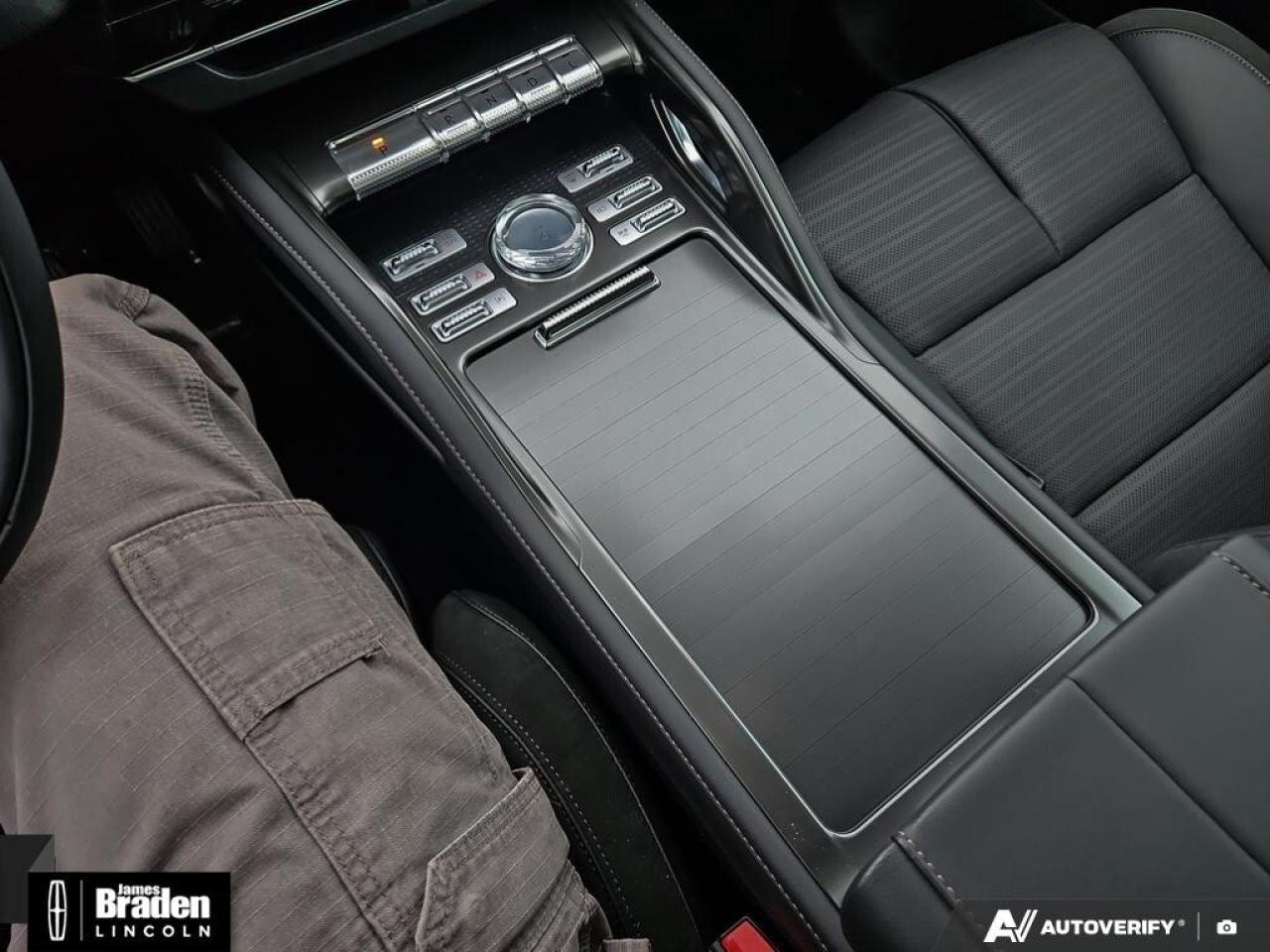 2025 Lincoln Nautilus Reserve AWD Photo