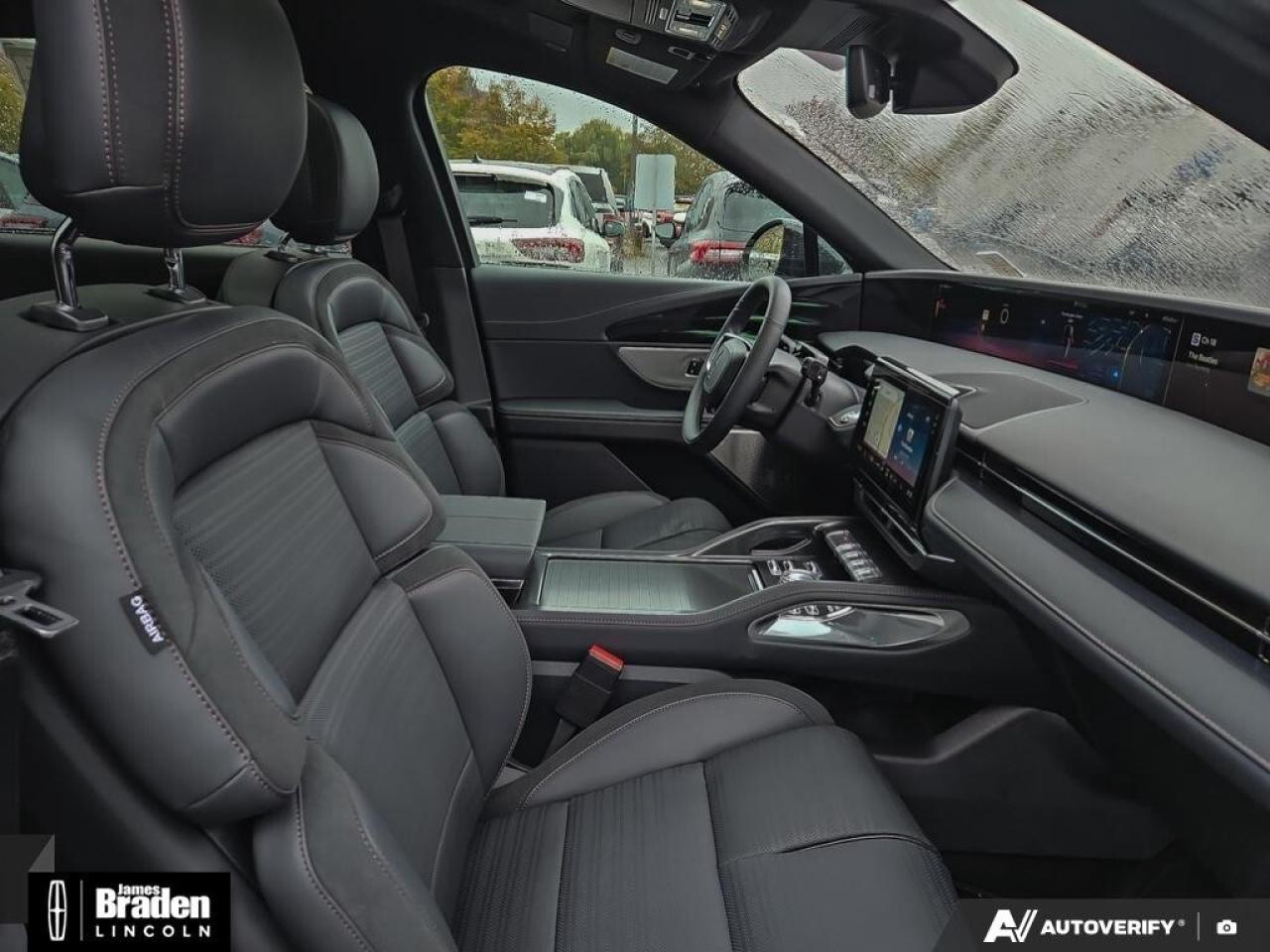 2025 Lincoln Nautilus Reserve AWD Photo