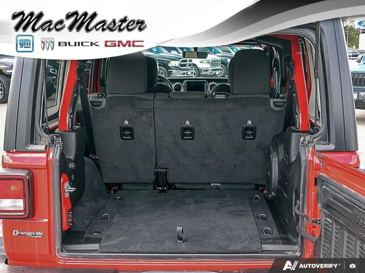 2022 Jeep Wrangler Unlimited SaharaSAHARA, 4X4, V6, NAV, HEATED CLOTH Photo