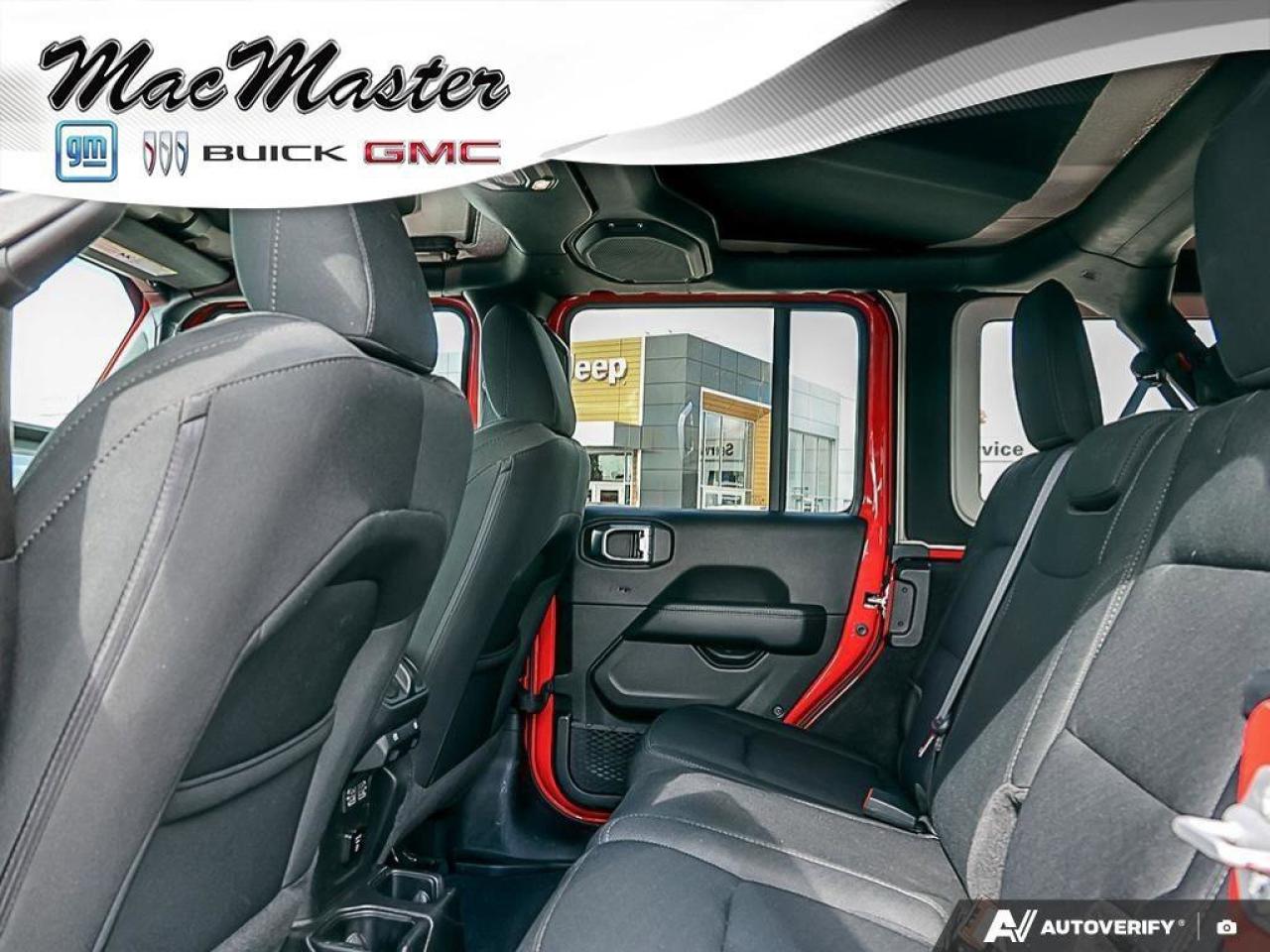 2022 Jeep Wrangler Unlimited SaharaSAHARA, 4X4, V6, NAV, HEATED CLOTH Photo