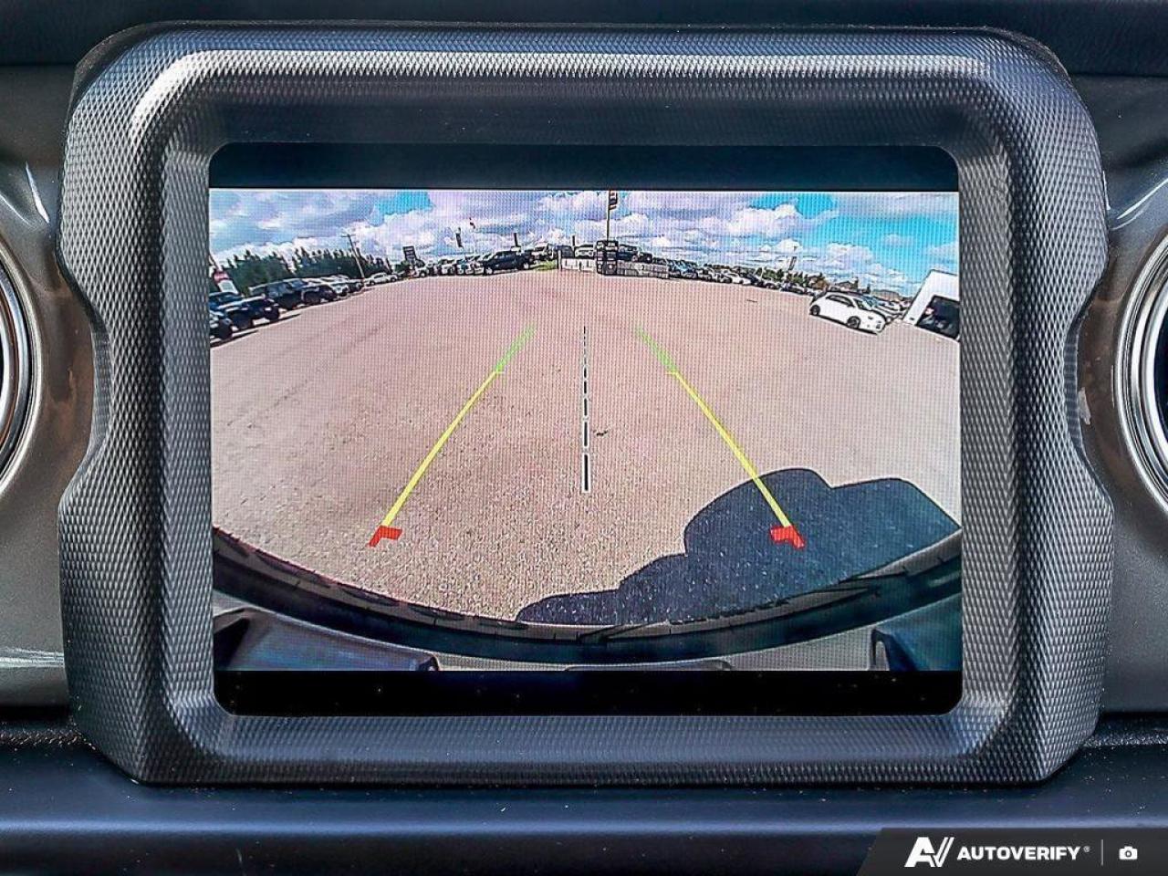 2022 Jeep Wrangler Unlimited SaharaSAHARA, 4X4, V6, NAV, HEATED CLOTH Photo