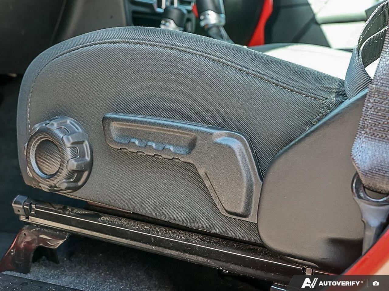 2022 Jeep Wrangler Unlimited SaharaSAHARA, 4X4, V6, NAV, HEATED CLOTH Photo