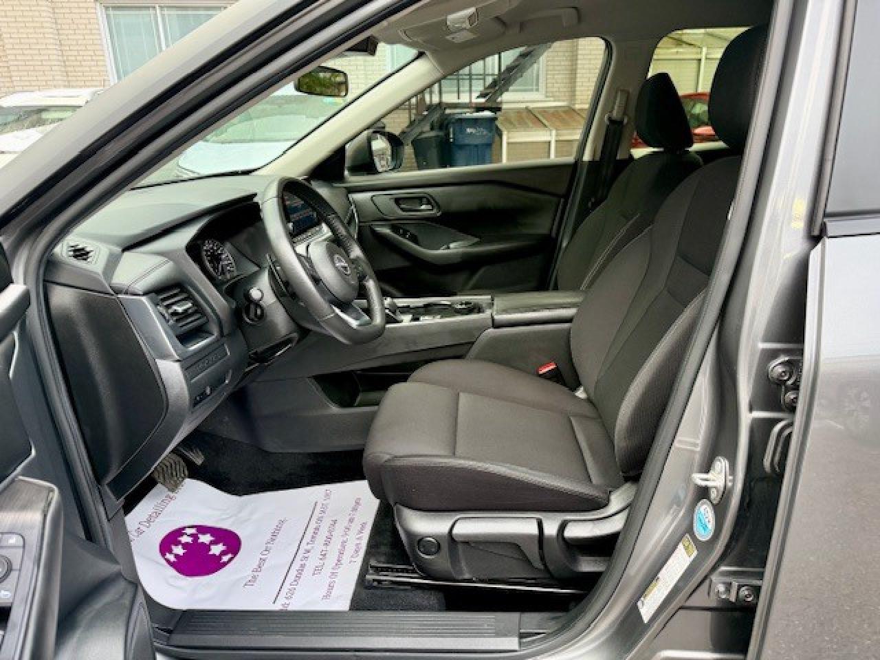 2024 Nissan Rogue S AWD, APPLE CARPLAY, BLIND SPOT, BLUETOOTH, ALLOY Photo