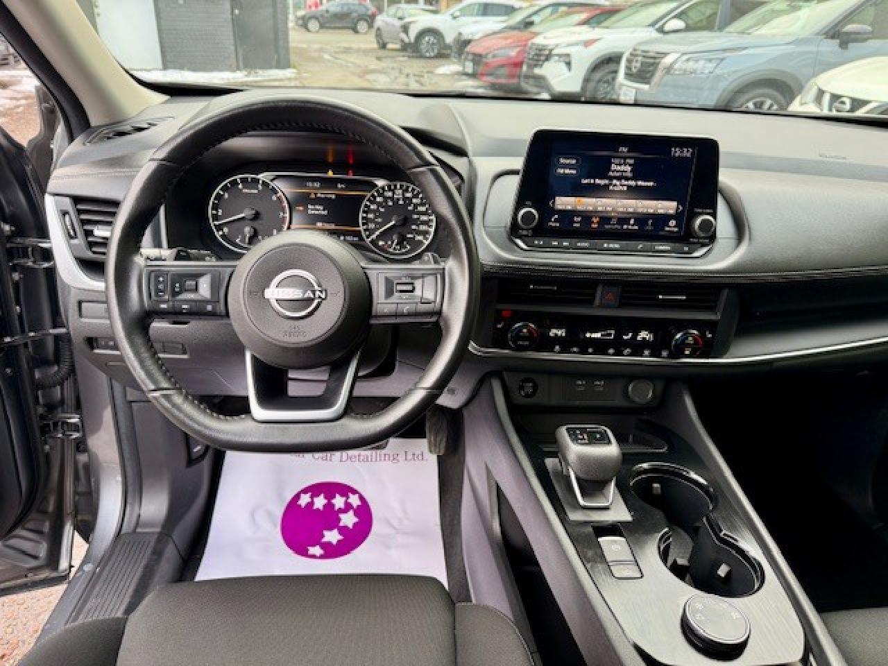 2024 Nissan Rogue S AWD, APPLE CARPLAY, BLIND SPOT, BLUETOOTH, ALLOY Photo