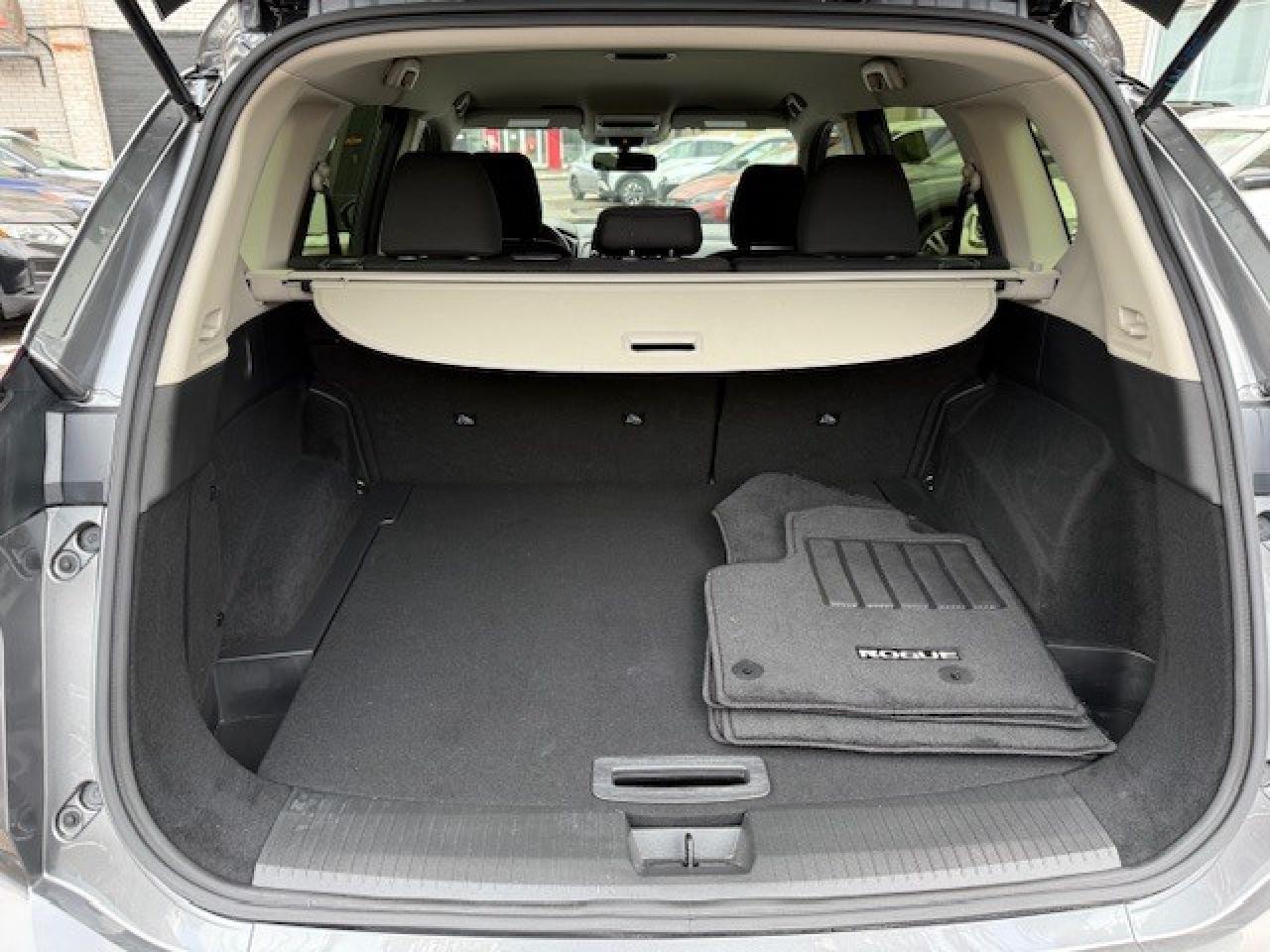 2024 Nissan Rogue S AWD, APPLE CARPLAY, BLIND SPOT, BLUETOOTH, ALLOY Photo