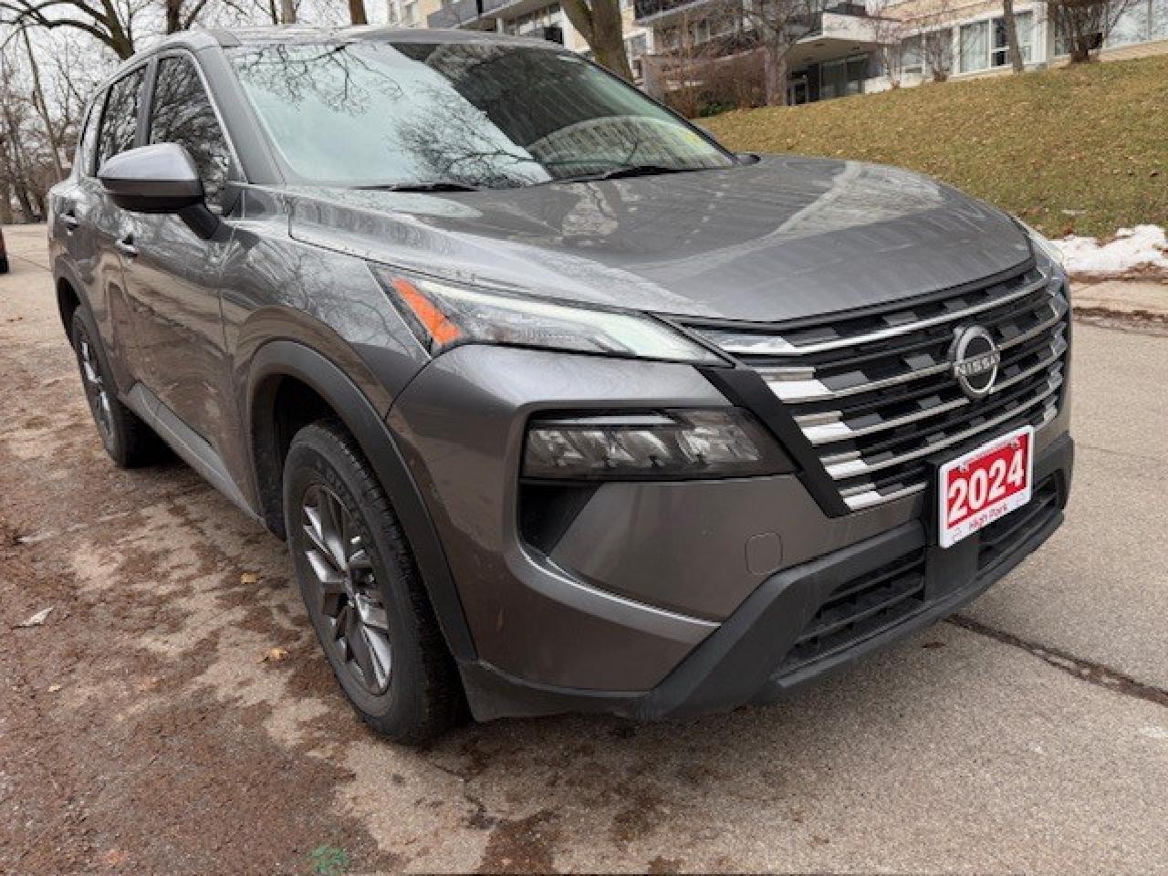 2024 Nissan Rogue S AWD, APPLE CARPLAY, BLIND SPOT, BLUETOOTH, ALLOY Photo2