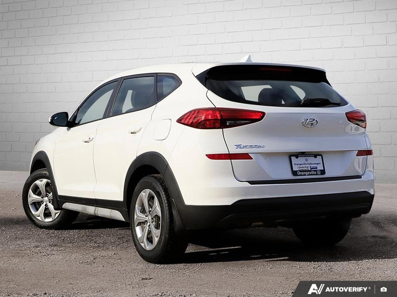2019 Hyundai Tucson EssentialONE-OWNER, ACCIDENT-FREE, CARPLAY, HTD SE Photo3