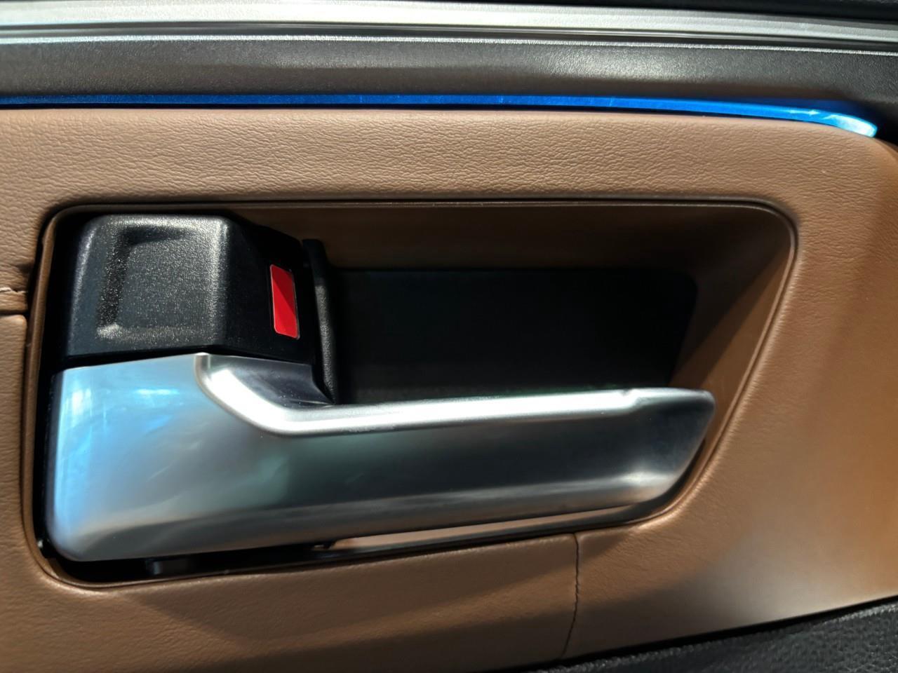 2023 Toyota Tundra Platinum Photo