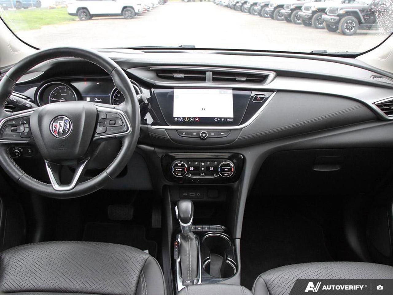 2023 Buick Encore GX EssenceESSENCE, AWD, NAV, ROOF, TECH, 1-OWNER! Photo