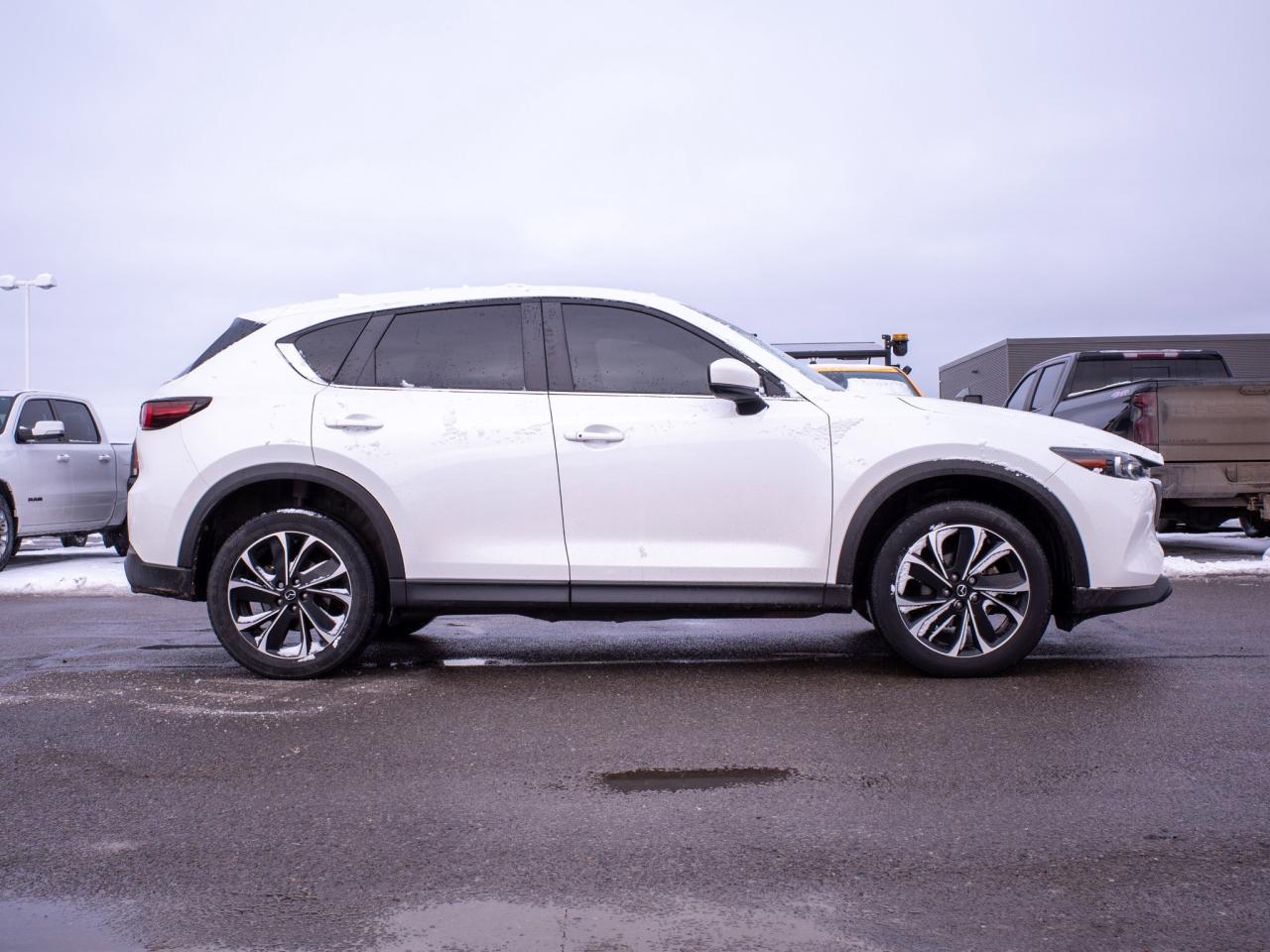 2022 Mazda CX-5 - Power Liftgate, Cross-Traffic Alert Photo