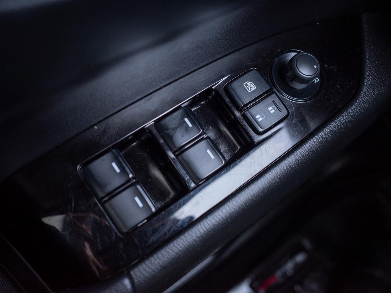 2022 Mazda CX-5 - Power Liftgate   Cross-Traffic Alert Photo