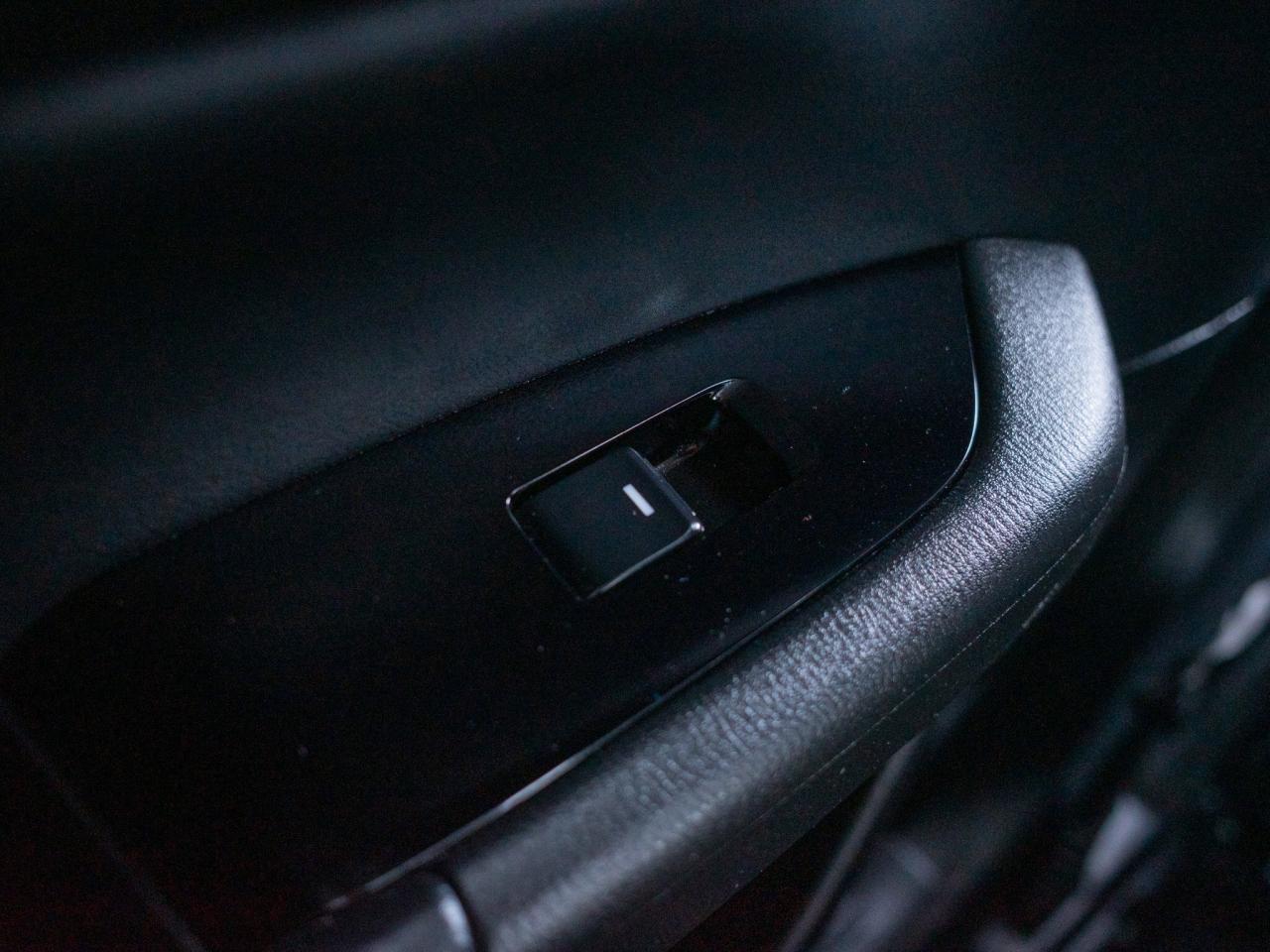 2022 Mazda CX-5 - Power Liftgate   Cross-Traffic Alert Photo