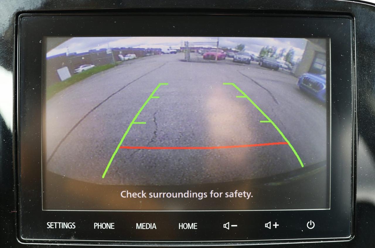 2020 Mitsubishi Outlander S-AWD/7 PASS/B CAM/H SEATS/DIFF LOCK/AUTO HOLD/BLU Photo