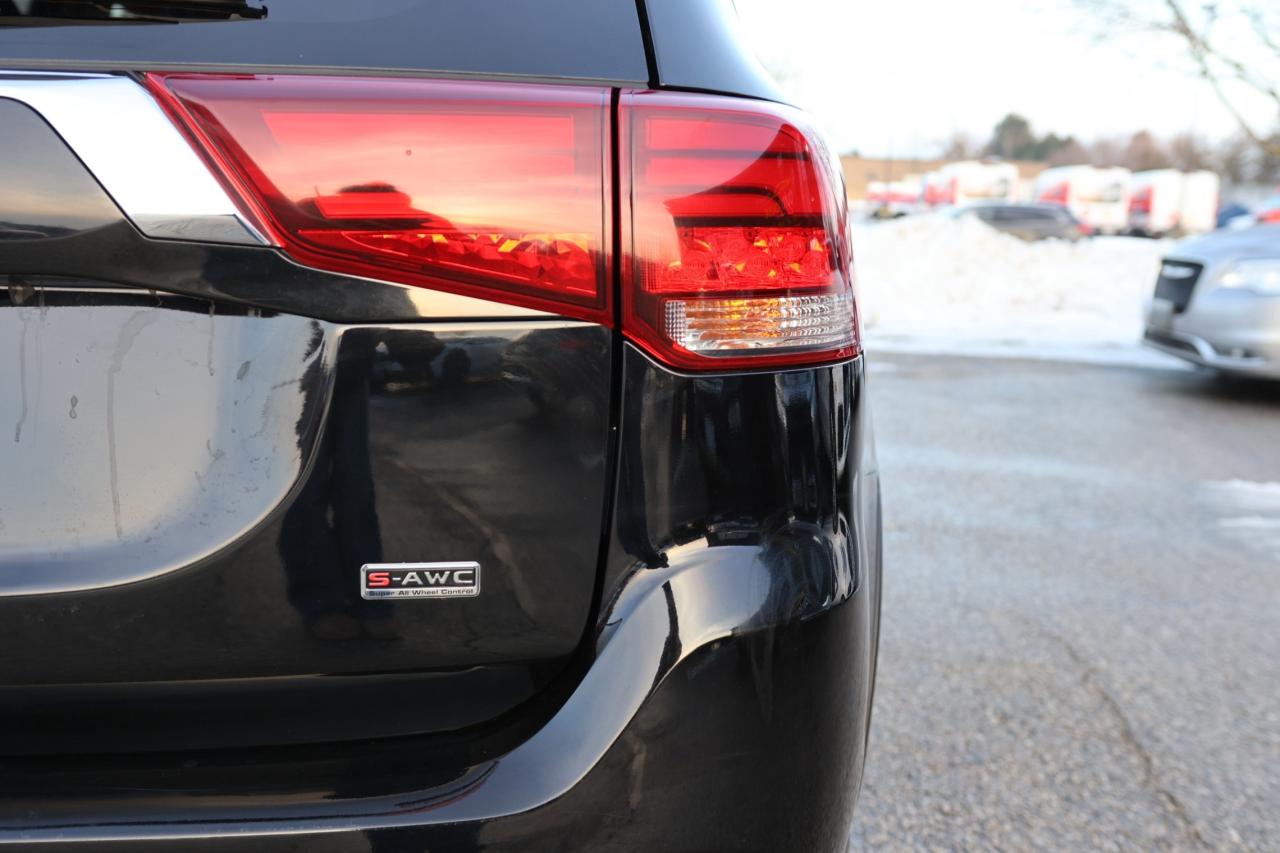 2020 Mitsubishi Outlander S-AWD/7 PASS/B CAM/H SEATS/DIFF LOCK/AUTO HOLD/BLU Photo