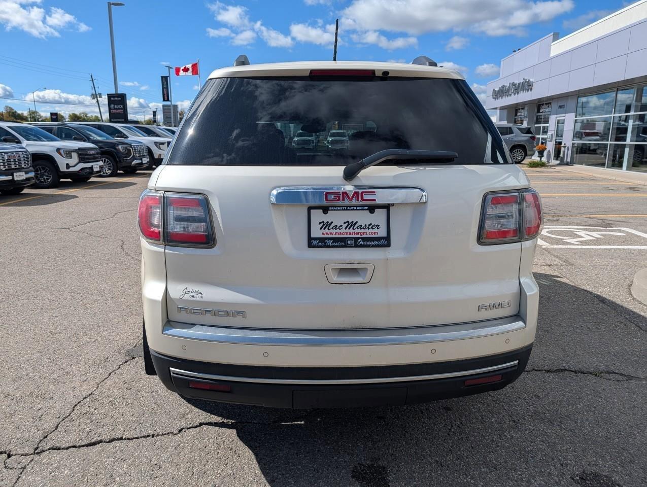 2014 GMC Acadia SLTSLT-2 AWD, HEATED LEATHER, ROOF, REMOTE START, Photo3