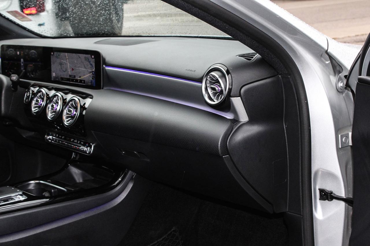 2019 Mercedes-Benz A-Class 250 4MATIC Hatch  Gps HtdSeats BkpCam SiriusXM Photo