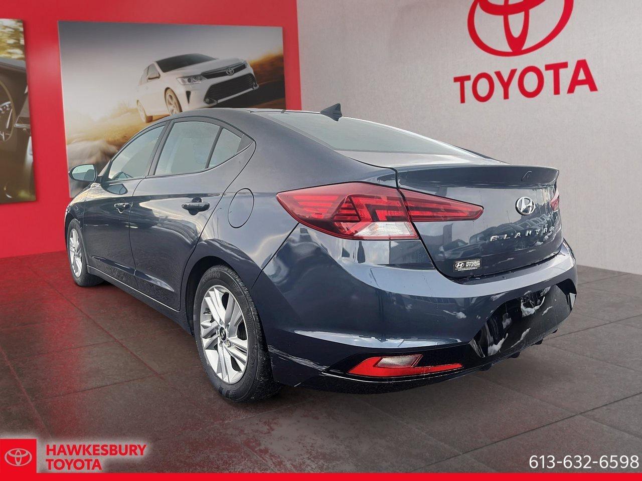 2020 Hyundai Elantra Preferred 2020 Hyundai Elantra Preferred / Hyundai Photo4