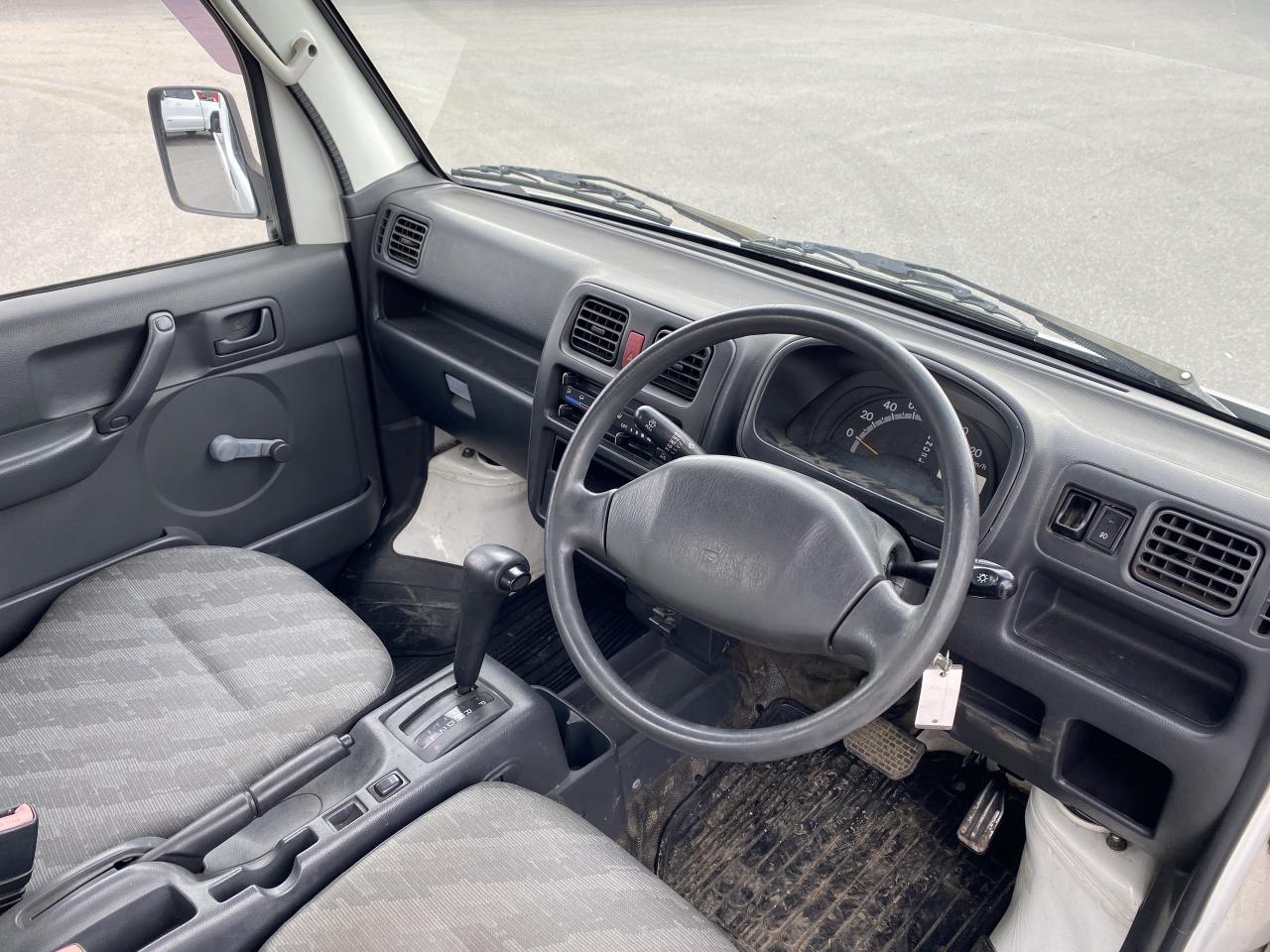 2003 Suzuki Carry Automatic Mini Truck Photo