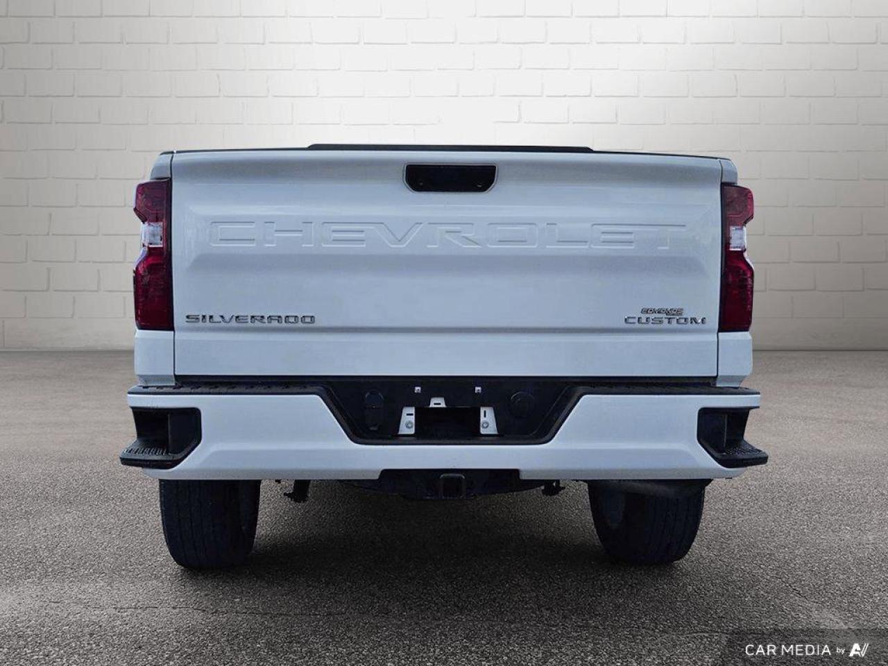 2023 Chevrolet Silverado 1500 CustomOne Owner   Keyless Entry   Remote Start   H Photo3