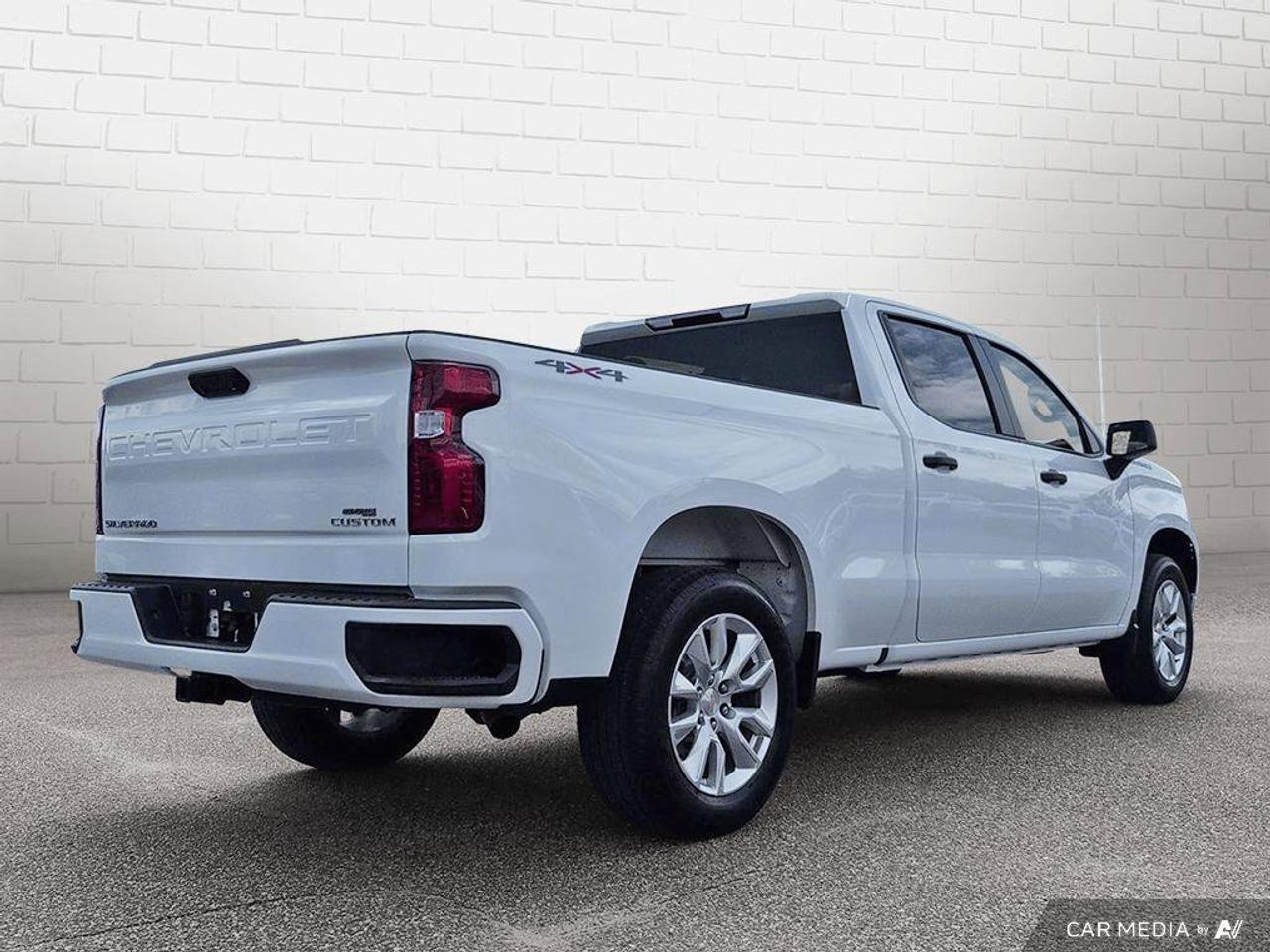 2023 Chevrolet Silverado 1500 CustomOne Owner   Keyless Entry   Remote Start   H Photo4