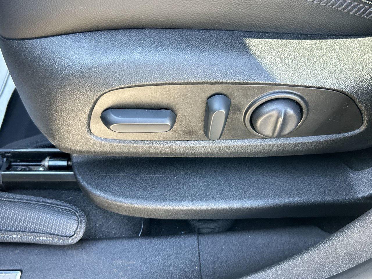 2022 GMC Terrain Denali Sunroof Memory Seatss Cooled Seats BOSE Aud Photo