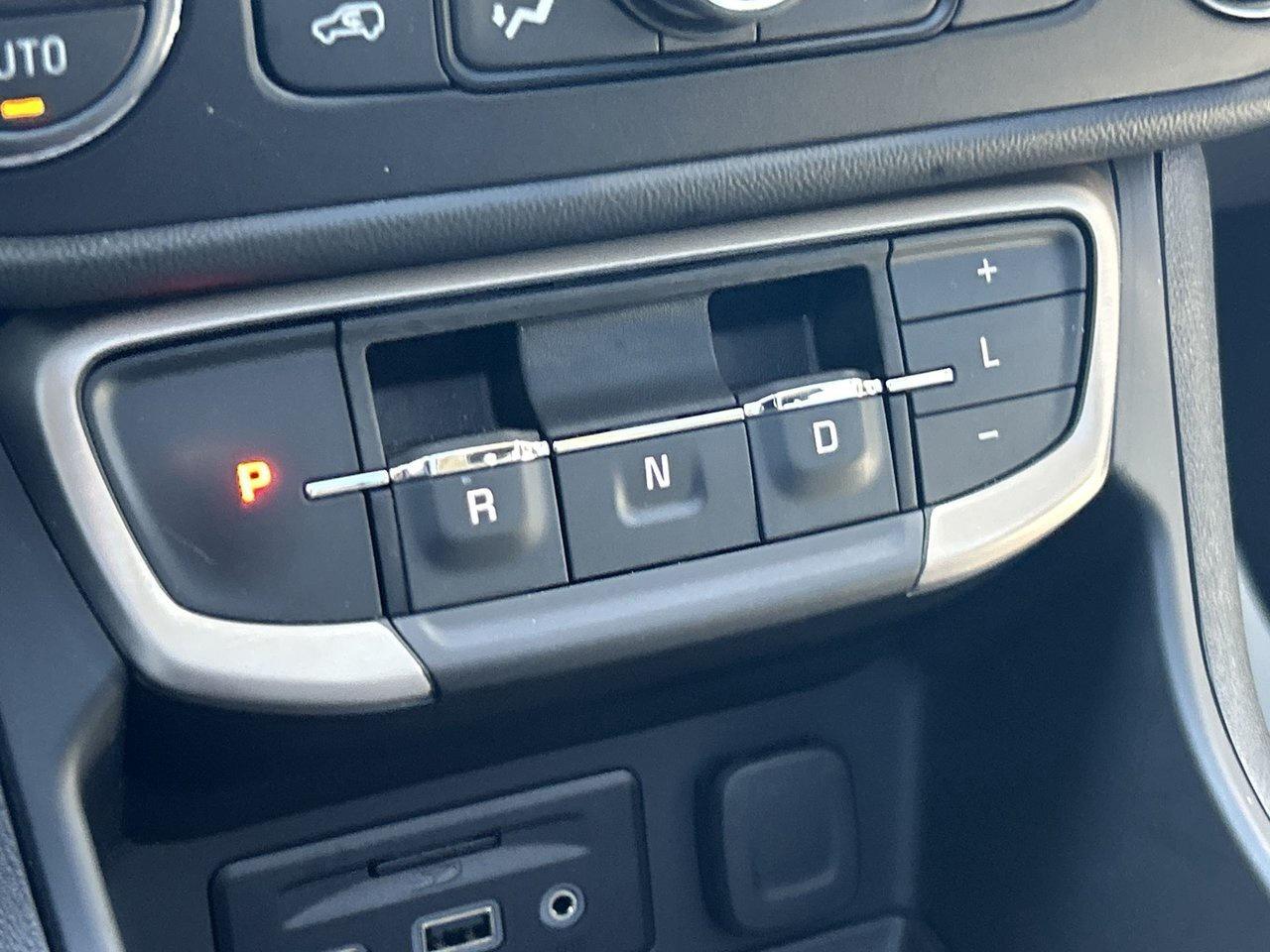 2022 GMC Terrain Denali Sunroof Memory Seatss Cooled Seats BOSE Aud Photo