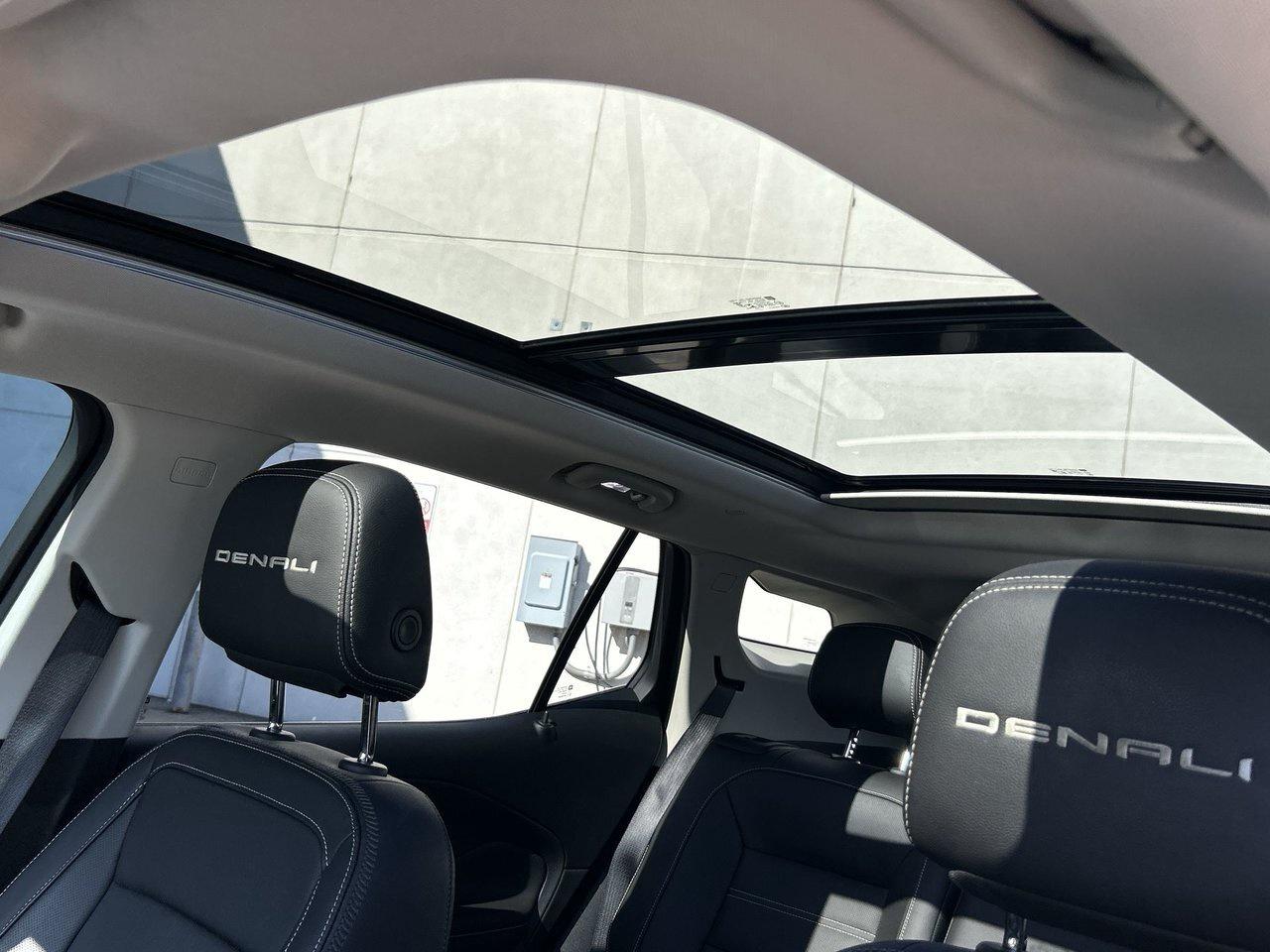 2022 GMC Terrain Denali Sunroof Memory Seatss Cooled Seats BOSE Aud Photo