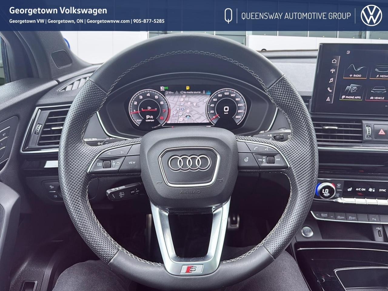 2022 Audi Q5 45 Technik quattro Photo