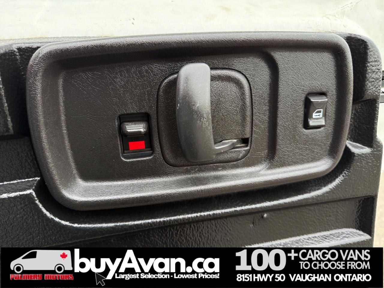 2016 GMC Savana Cargo Van 2500 V8 + NO WINDOWS Photo