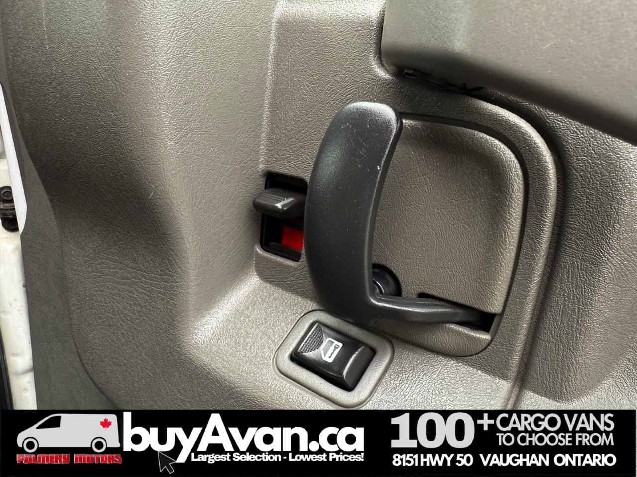 2016 GMC Savana Cargo Van 2500 V8 + NO WINDOWS Photo