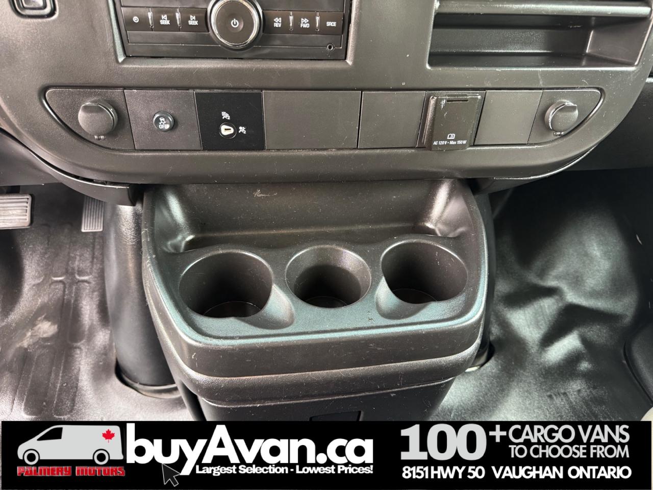 2016 GMC Savana Cargo Van 2500 V8 + NO WINDOWS Photo