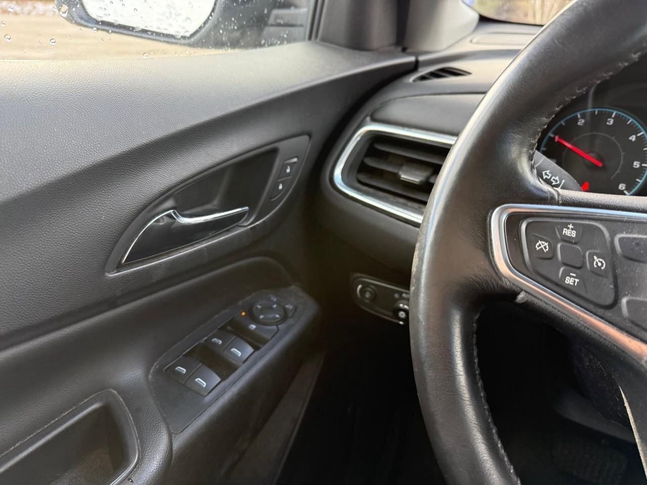 2018 Chevrolet Equinox LT   COMFY AND COZY   DIESEL Photo