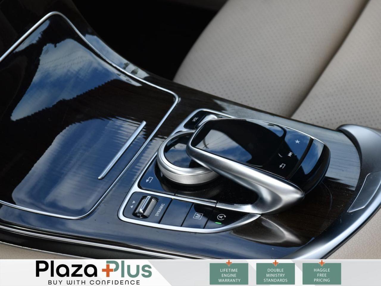 2019 Mercedes-Benz GLC VdpUrlEn Photo