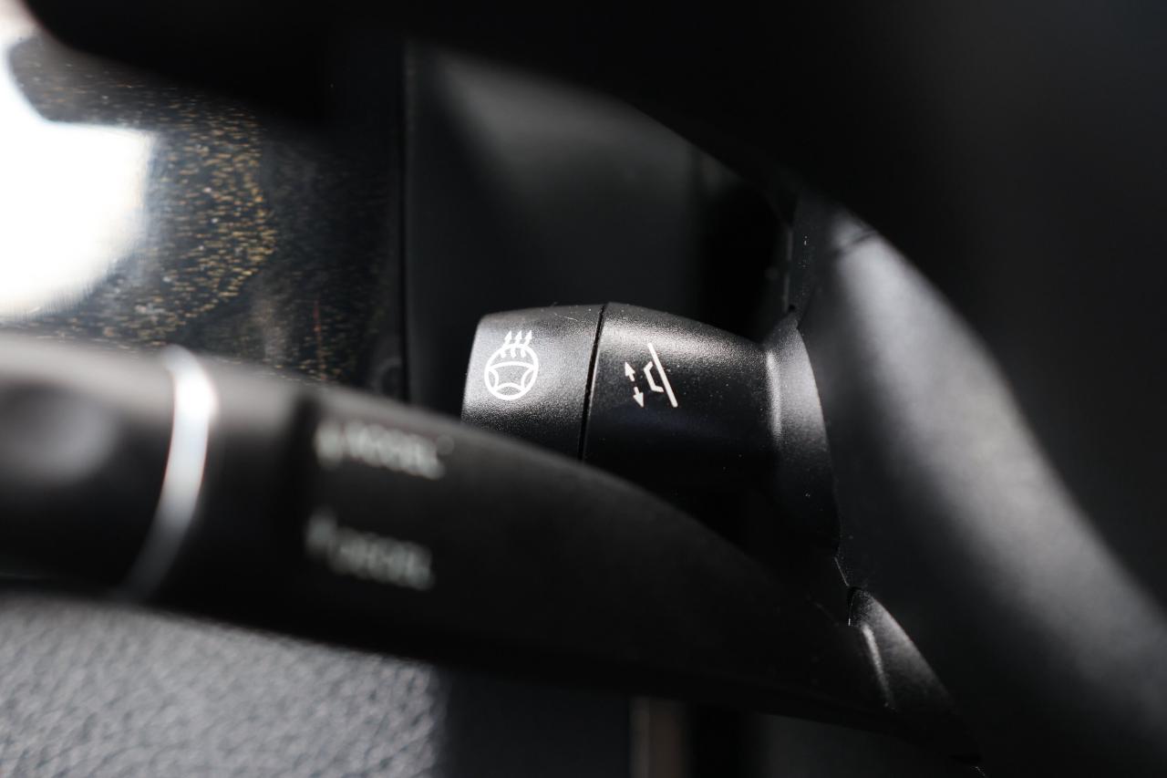 2015 Mercedes-Benz GLK-Class 350-4MATIC-AMG/NAV/360 CAM/PANOROOF/KEYLESS/MEMORY Photo