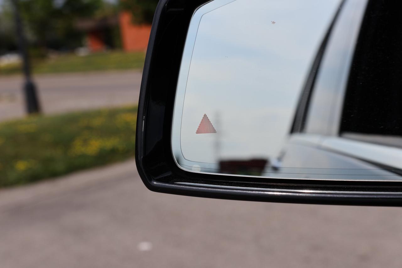 2015 Mercedes-Benz GLK-Class 350-4MATIC-AMG/NAV/360 CAM/PANOROOF/KEYLESS/MEMORY Photo