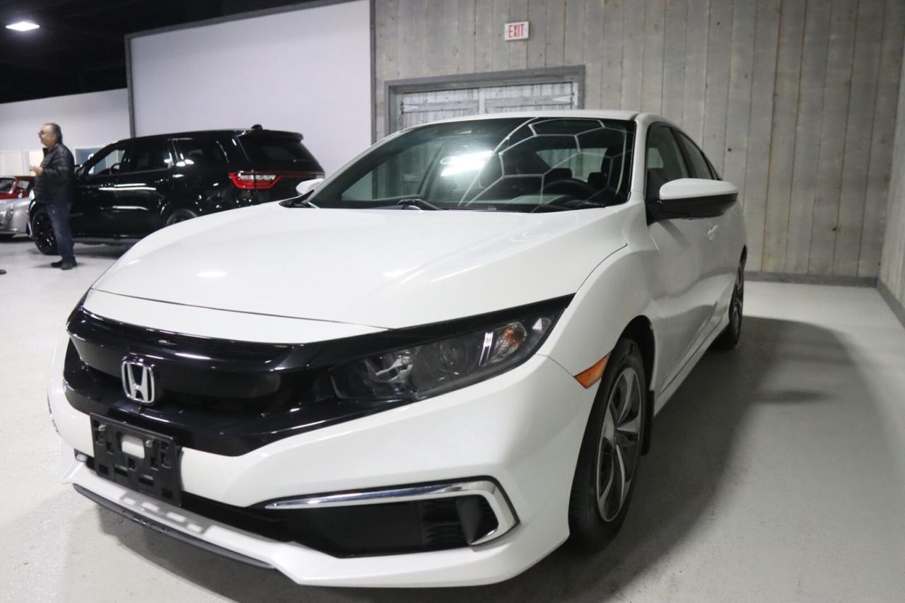 2019 Honda Civic LX AUTO  LOW KMS  NO ACCIDENTS Photo