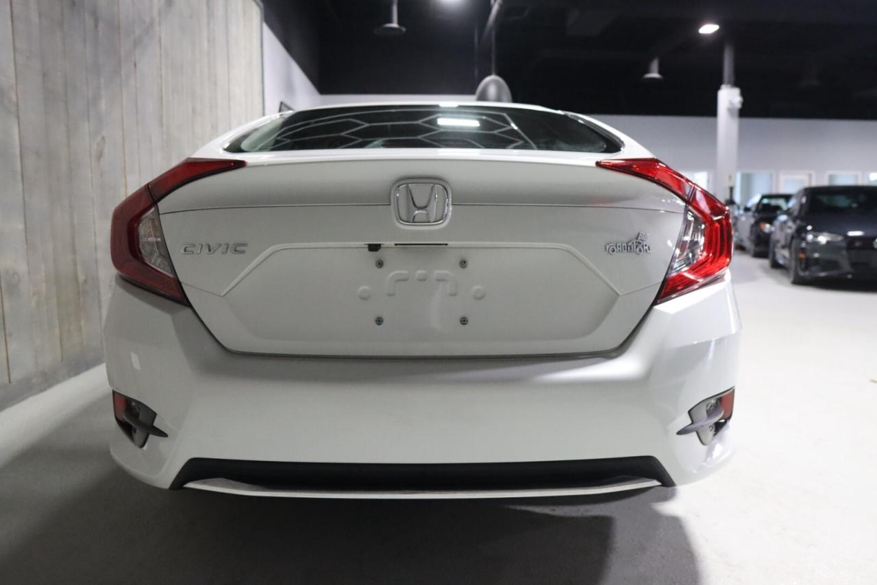 2019 Honda Civic LX AUTO  LOW KMS  NO ACCIDENTS Photo4