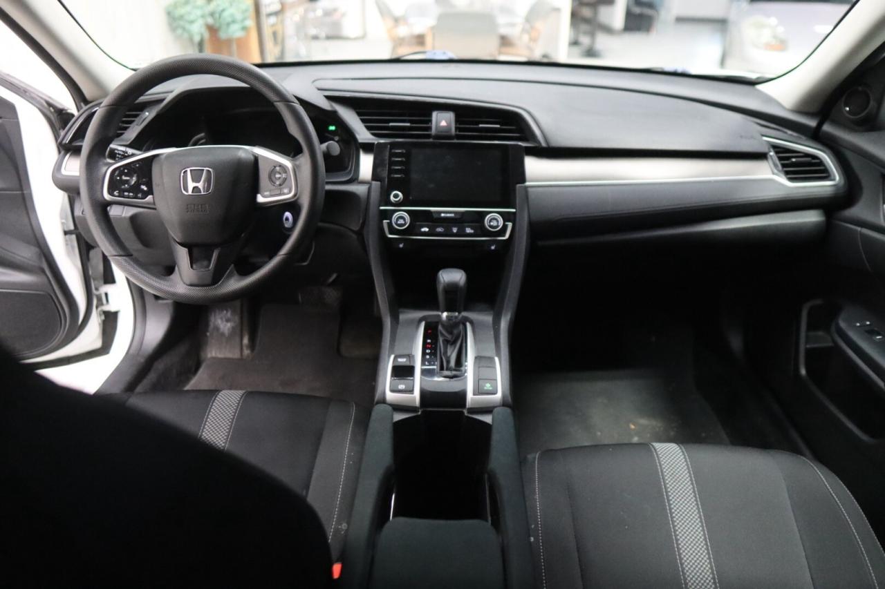 2019 Honda Civic LX AUTO  LOW KMS  NO ACCIDENTS Photo