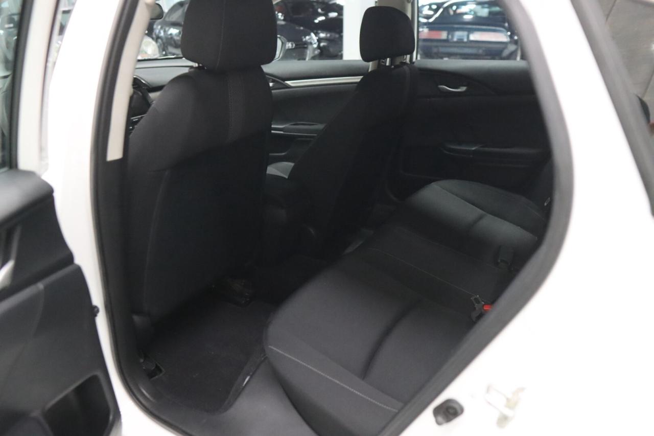 2019 Honda Civic LX AUTO  LOW KMS  NO ACCIDENTS Photo