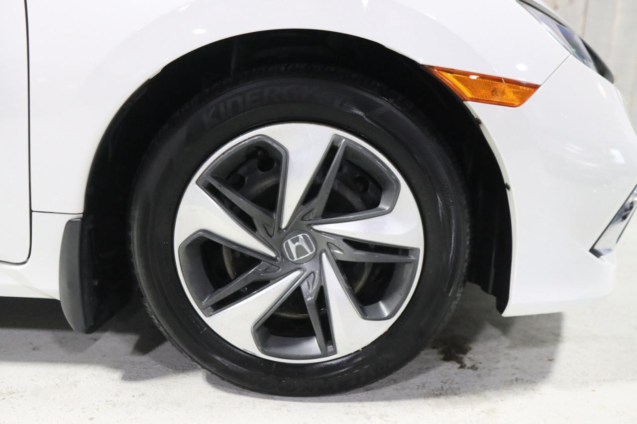 2019 Honda Civic LX AUTO  LOW KMS  NO ACCIDENTS Photo