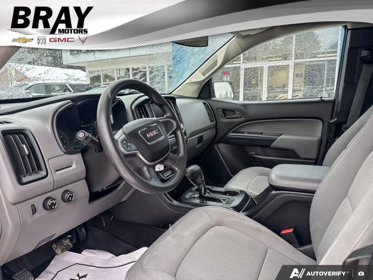 2016 GMC Canyon 4WD   TONNEAU COVER, RUNNING BOARDS, CERTIFIED. Photo