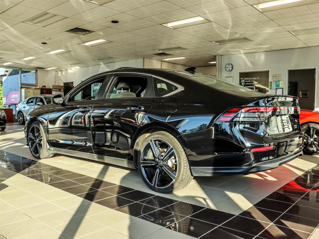 2024 Honda Accord Hybrid Sport SUNROOF APPLE CARPLAY/ ANDROID AUTO Photo4