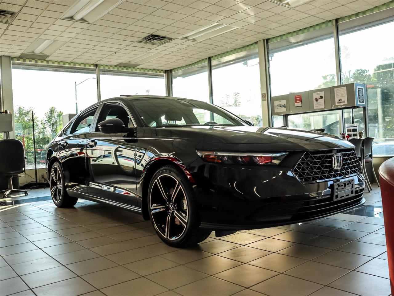 2024 Honda Accord Hybrid Sport SUNROOF APPLE CARPLAY/ ANDROID AUTO Photo2