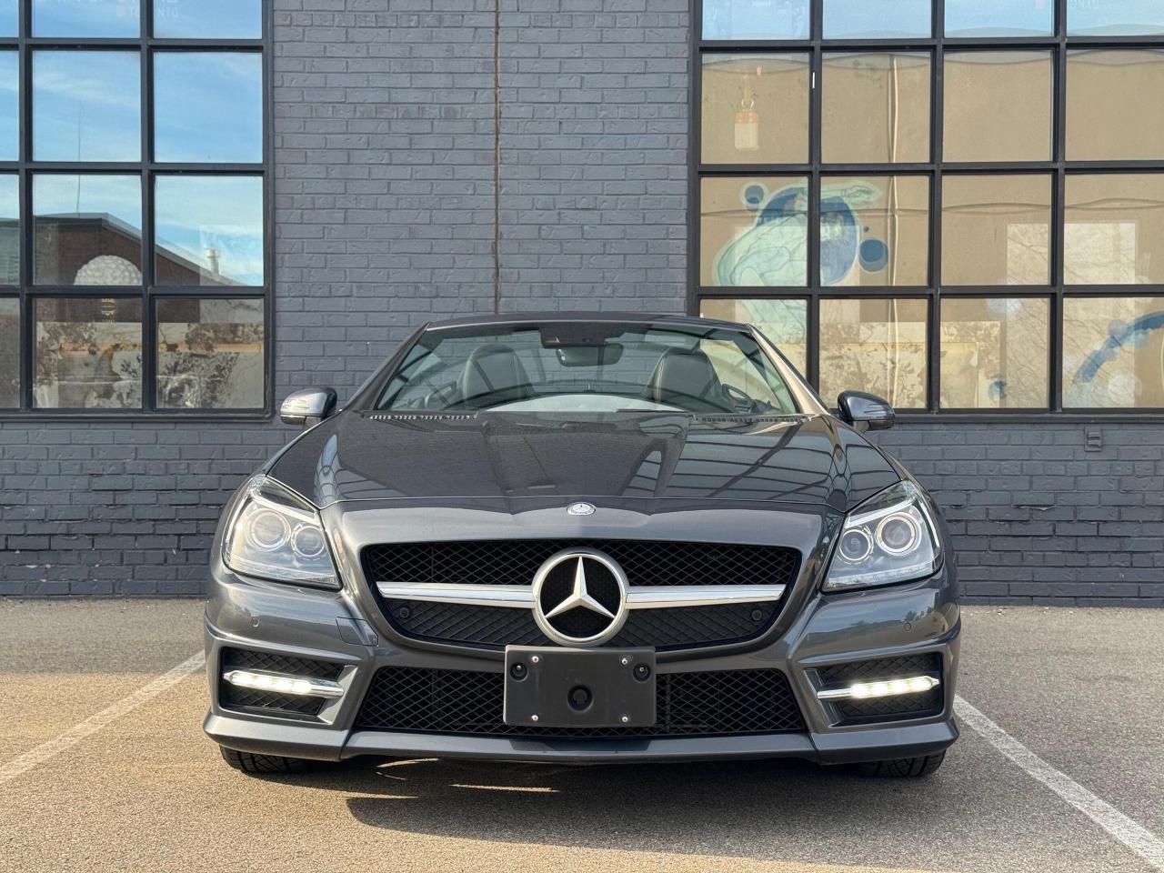 2015 Mercedes-Benz SLK-Class 2dr Roadster SLK 350 Photo2