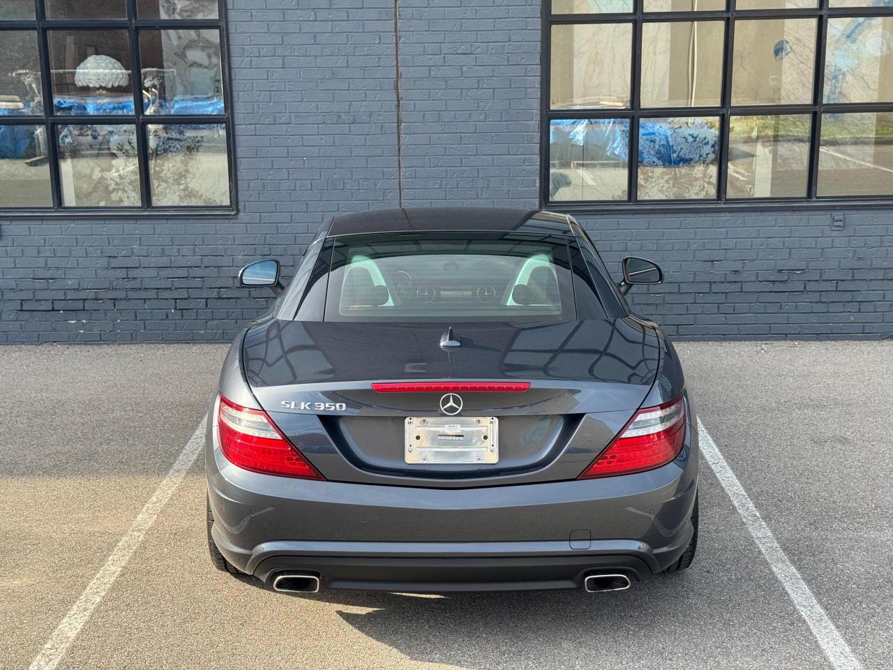 2015 Mercedes-Benz SLK-Class 2dr Roadster SLK 350 Photo