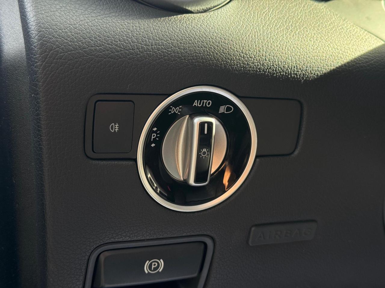 2015 Mercedes-Benz SLK-Class 2dr Roadster SLK 350 Photo